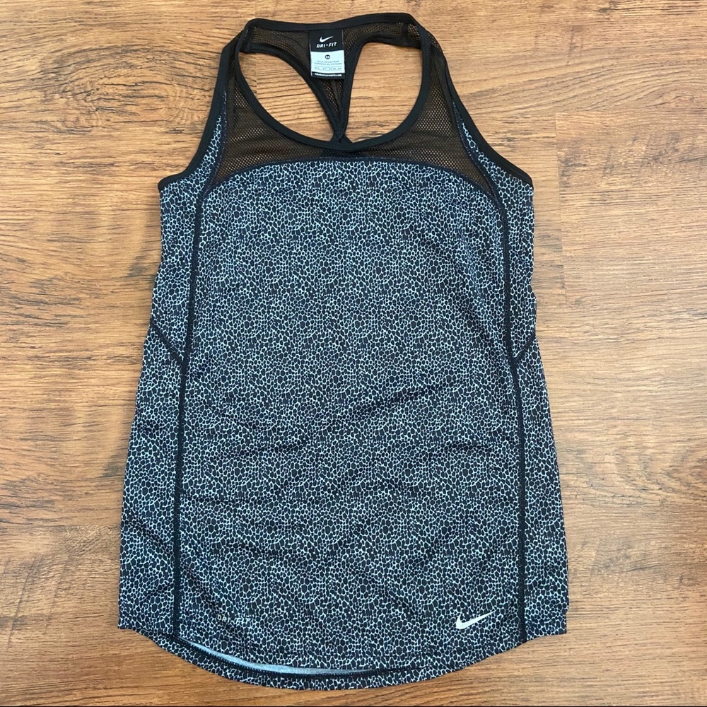NIKE Athletic Tank Top